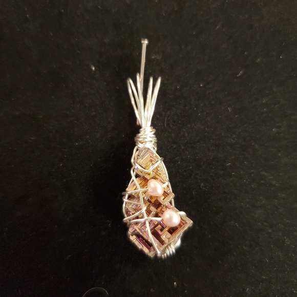 Bismuth and Seed Pearl's Wire Wrapped - Picture 3 of 5